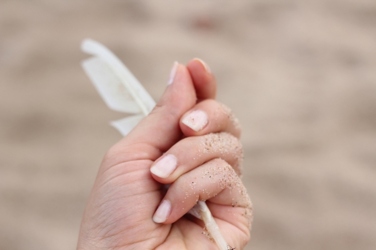 använd omedelbart lim för sönderrivna naglar som spiklim