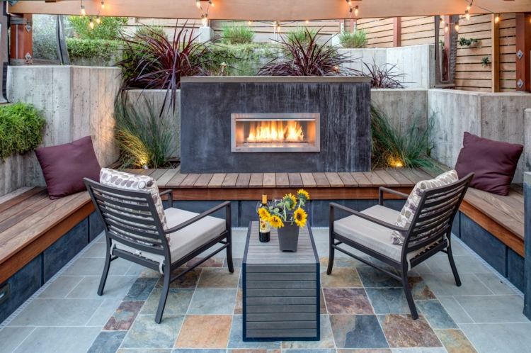 Sänkt trädgård-sittplatser-eldstad-design-modern-öppen spis-istz bänk-trä-naturstenplattor