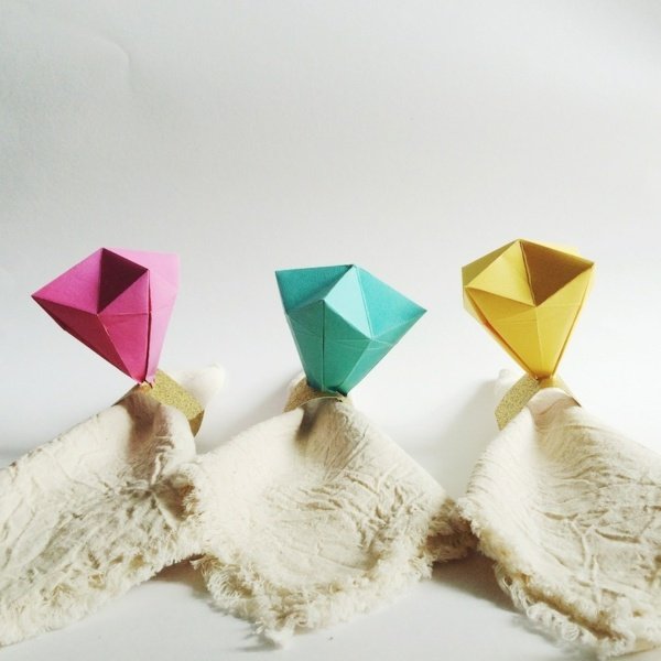 Origami-papper-vikning-konst-servetter-för-bröllopet