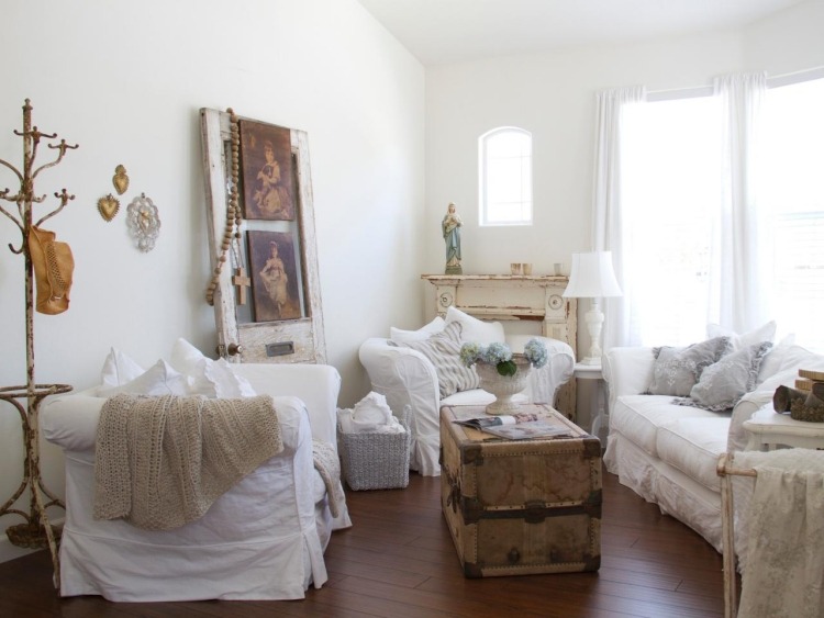 shabby-chic-vardagsrum-möbler-deco-vit-vit-avtagbar-klädsel-kudde-klädhängare