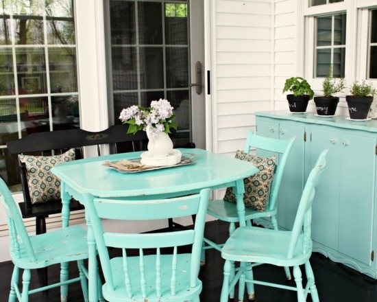 Shabby-chic-möbler-sky-blå-veranda