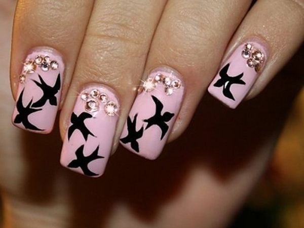 Gel-nail-designs-diy-shellac-rhinestones-svälj-mönster