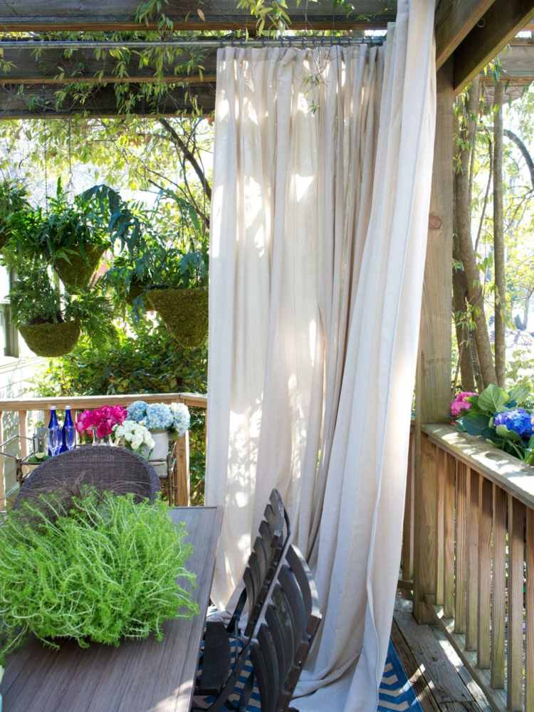 Bygg en privat skärm trädgård själv gardiner vit terrass