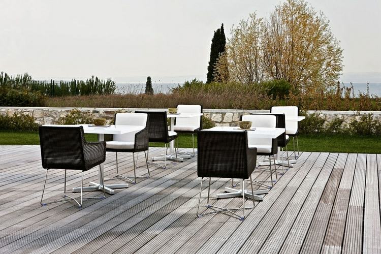 Sittgrupp-trädgårdsmöbler-set-svart-vita-moderna idéer