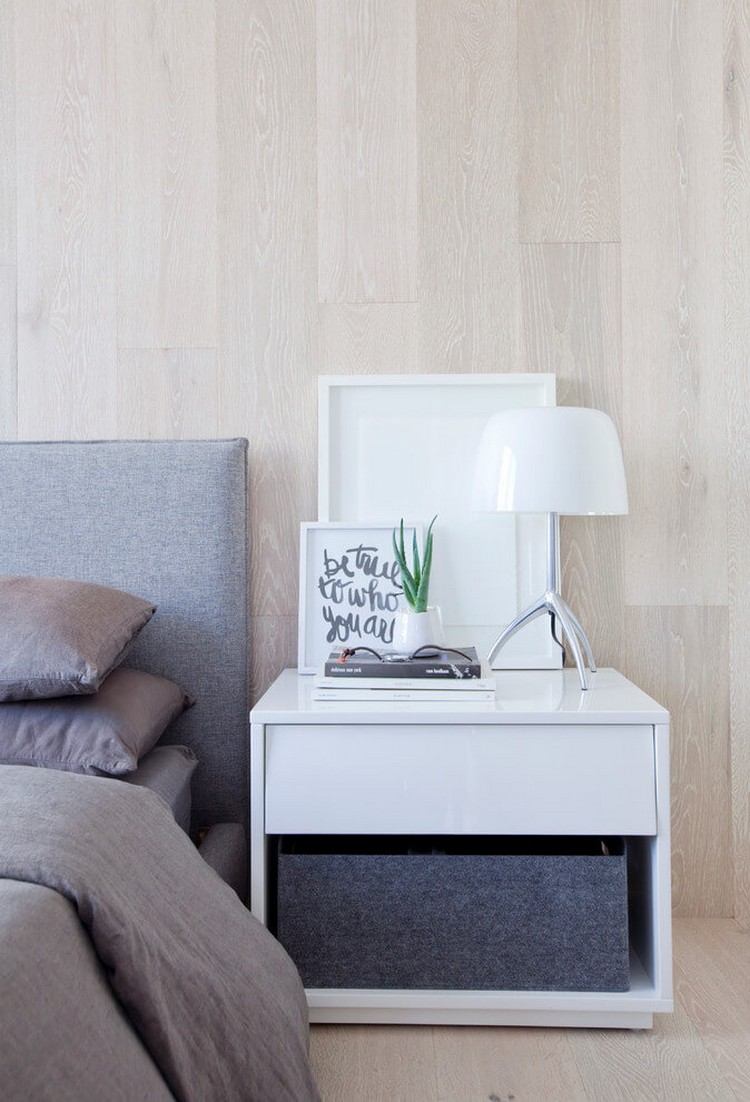 skandinavisk inredning-sovrum-ljus-trä-vägg-golv-vitt sängbord