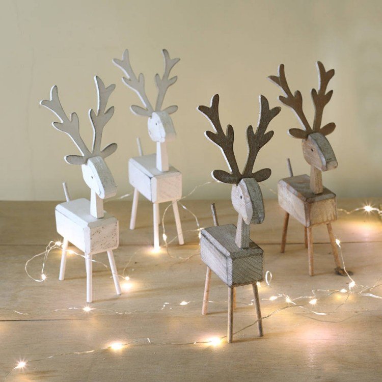 Skandinaviska juldekorationer-gör-det-själv-trä-idéer-rådjur-älvlampor-figurer-söta