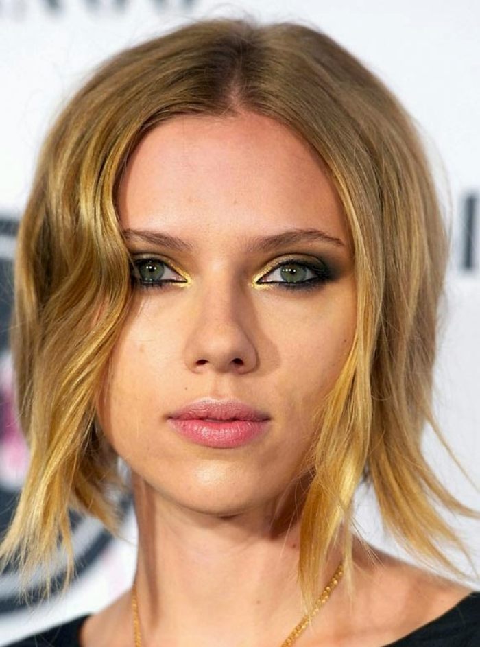 scarlett-johansson-smokey-eye-gold-brown