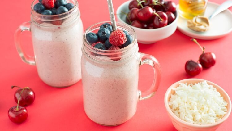 Smoothie Diet Plan Gratis recept med bär och banan