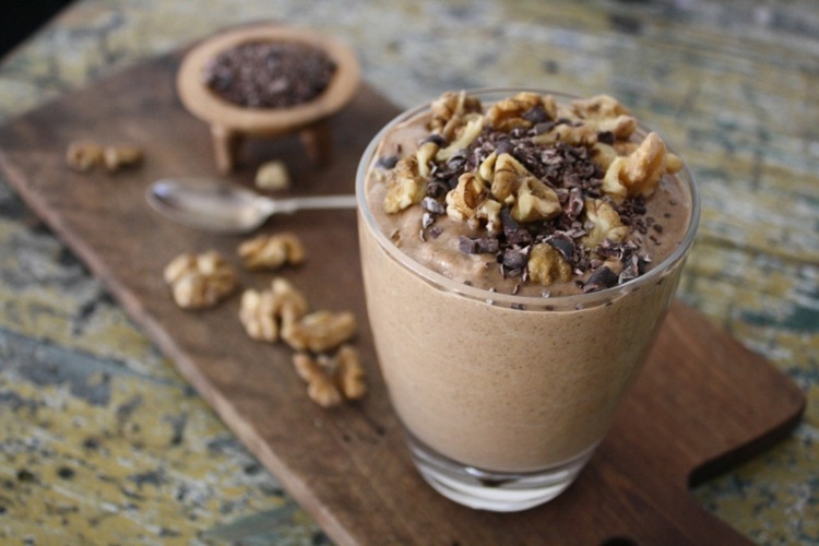 smoothie-gör-det-själv-kakao-valnötter-choklad