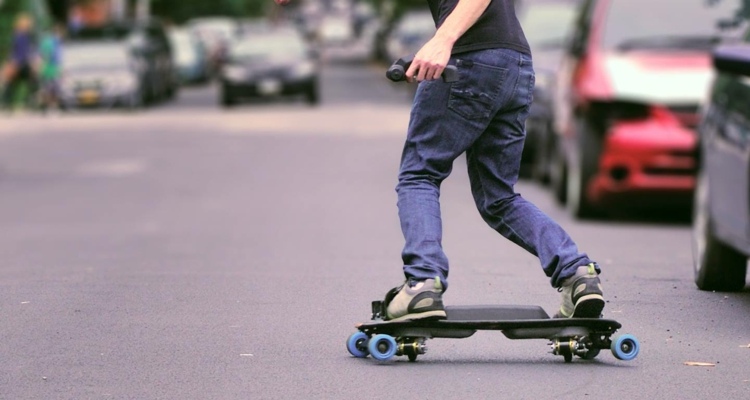 Snowboard ny skateboard som efterliknar rörelse