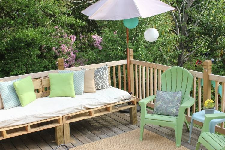 Soffa-pall-bygga-trädgård-möbler-design-idéer