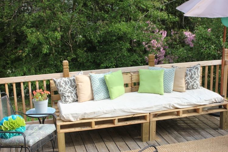 Soffa från pallar-bygga-lounge-sittgrupp design