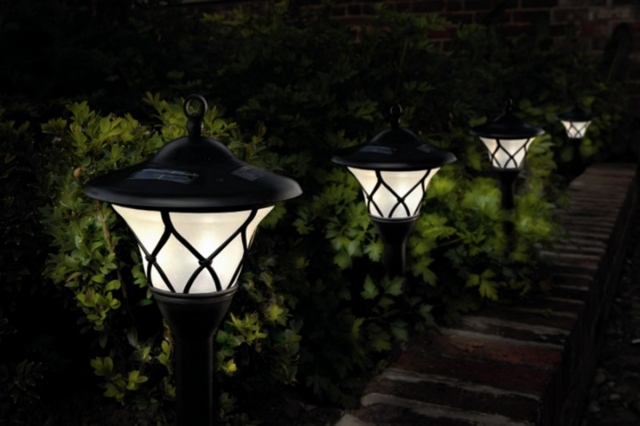 Trädgårdslyktor ficklampa belysning-med sollampor