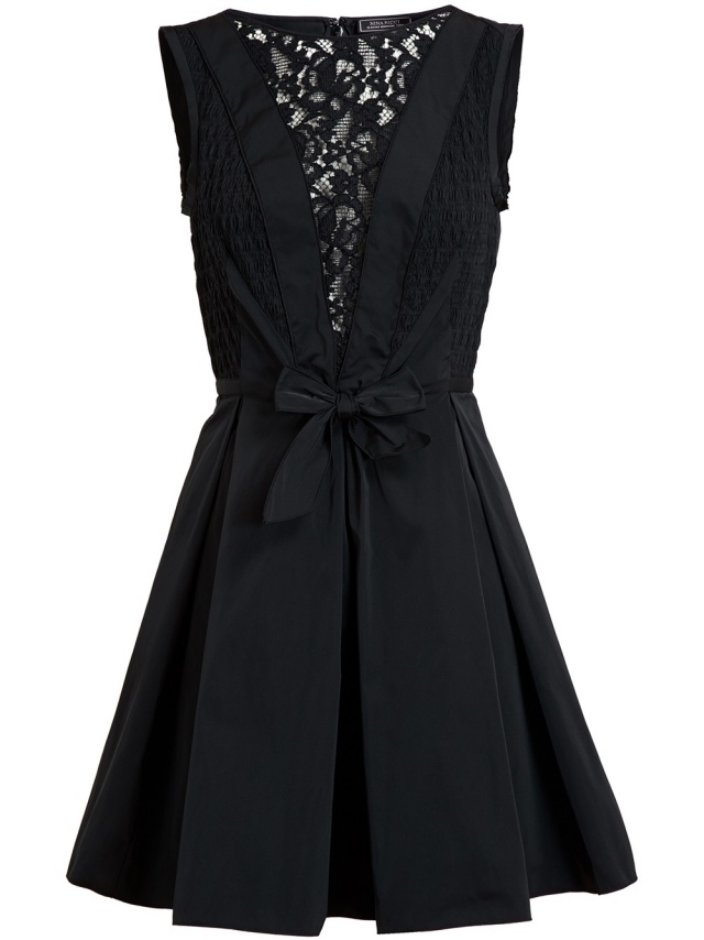 Dam-klänningar-2014-trend-Nina-Ricci-blus-klänning-klassisk-svart-spetsar