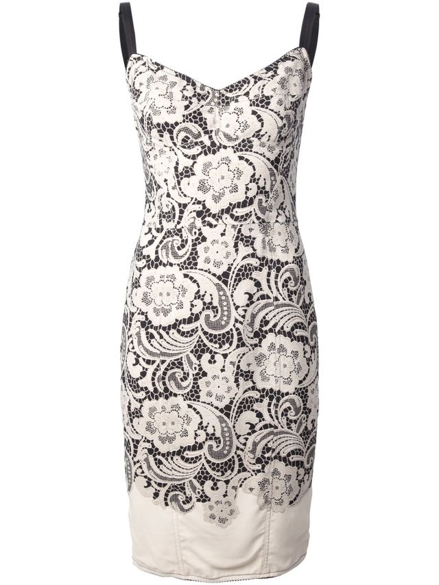 trendiga-klänningar-sommar-2014-pinafore-klänning-DOLCE-GABBANA-blommotiv