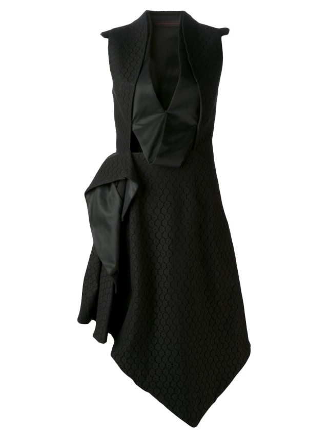 Aftonklänning-svart-raffinerad-snitt-asymmetrisk-Jean-Pierre-Braganza