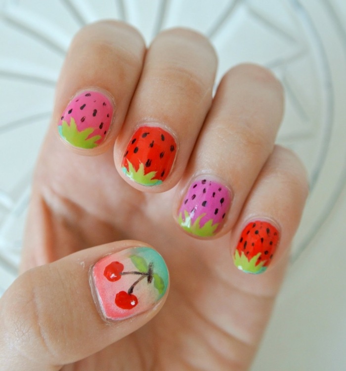 nailart frukter bär jordgubbe körsbär glada färgglada sommar