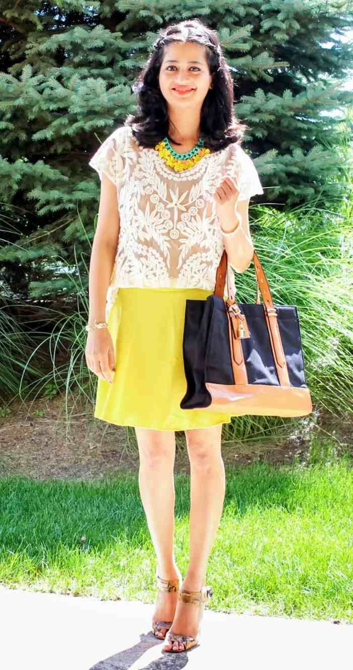 gul kjol kort blus spetsficka sommarkläder