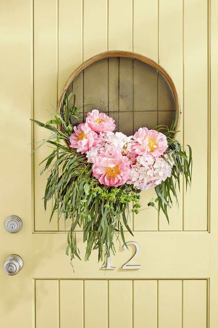 Gör sommardekorationer själv med färska snittblommor