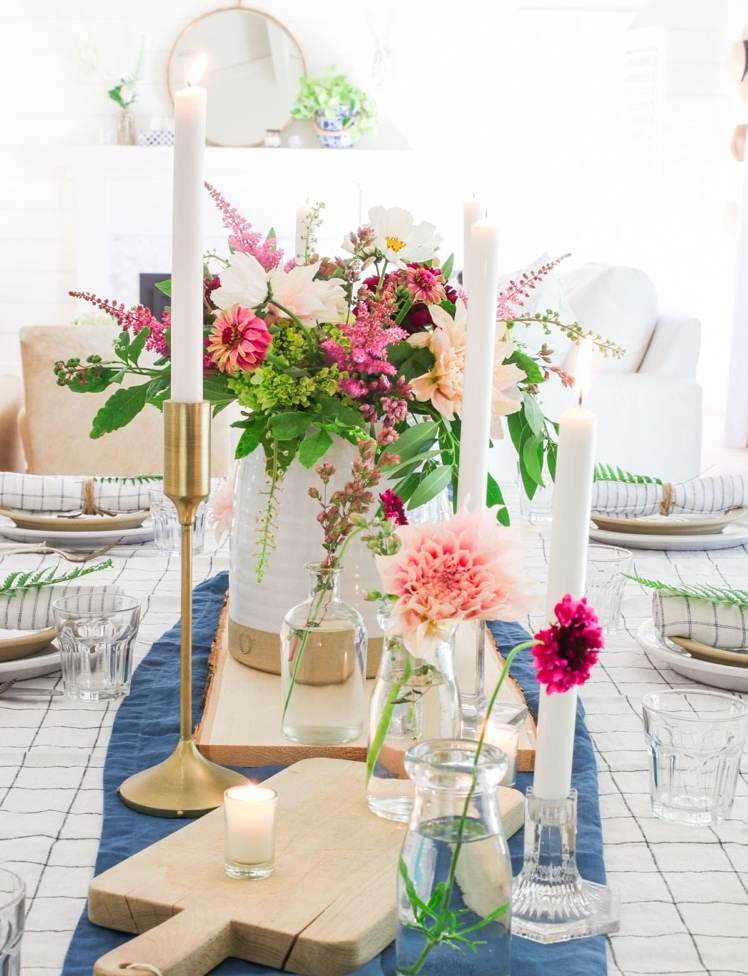 Sommardekoration med blommor Idéer att göra själv