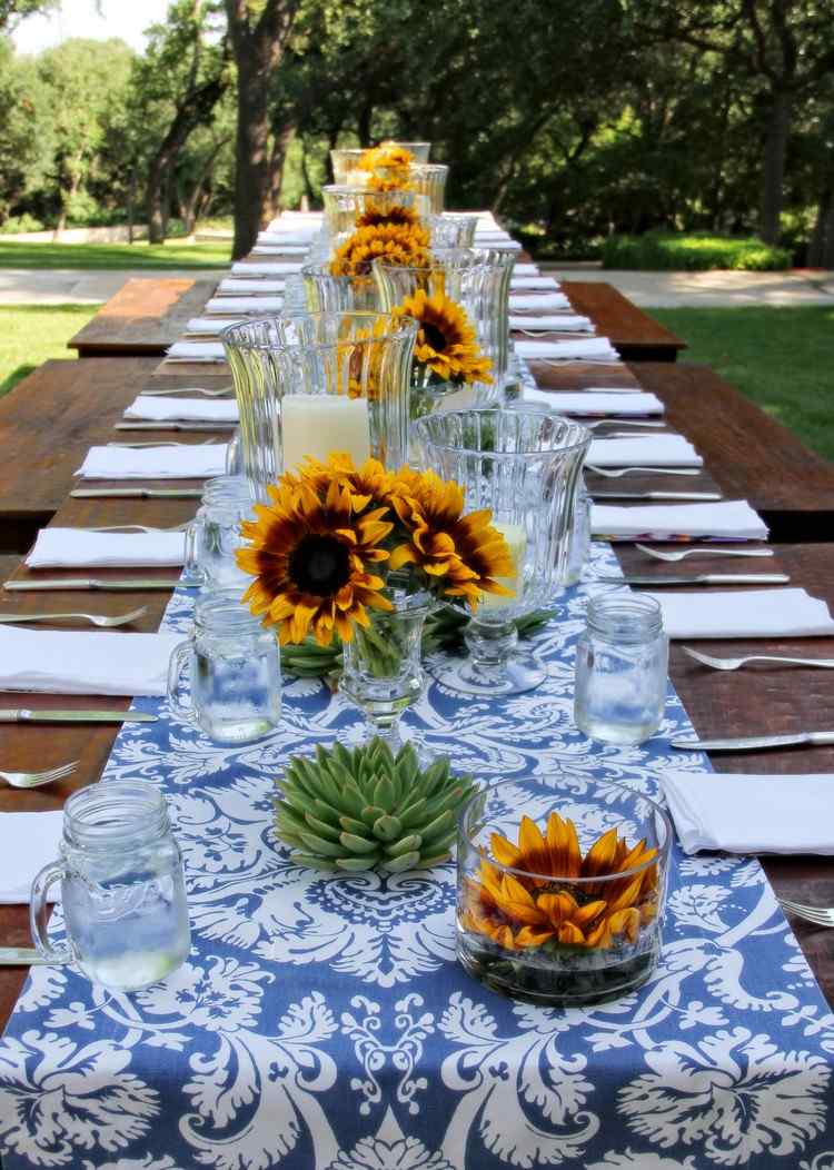 enkla idéer bordsdekoration med solros succulenter