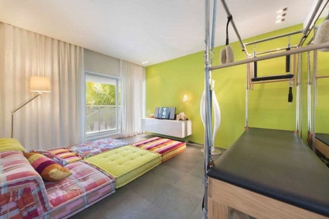 Tonåringar rum-gul färg-möbler flexibel-modulära arrangemang