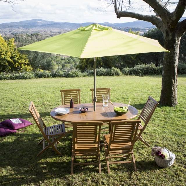 parasoll trädgård teak möbler integrerat bord