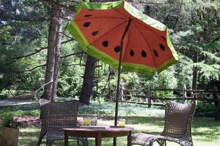 design-parasoll-skugga-sittgrupp-rotting-stolar-möbler-trädgård