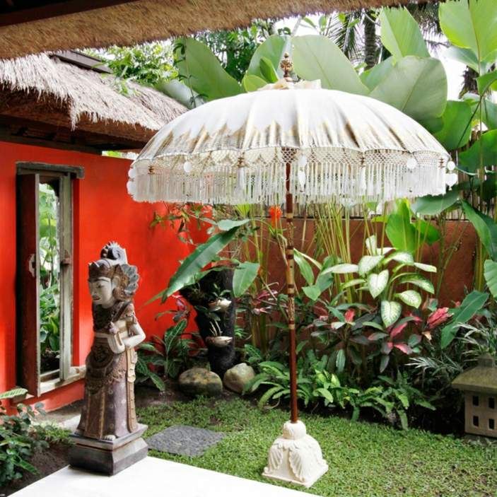 Parasoll orientalisk bali stil idéer exotisk trädgård