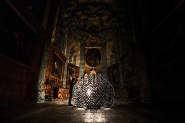Lotus-Dome-art-installation-kyrka-frankrike