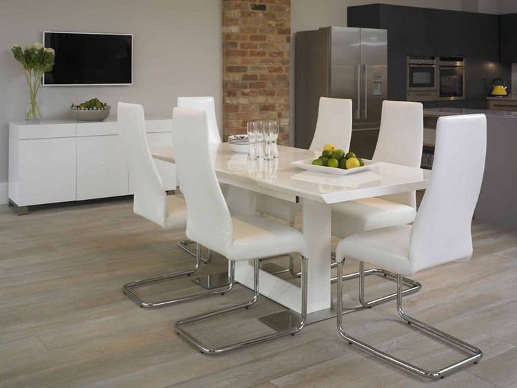 modern matsal högglans vit-matbord-cantilever-stolar-vit