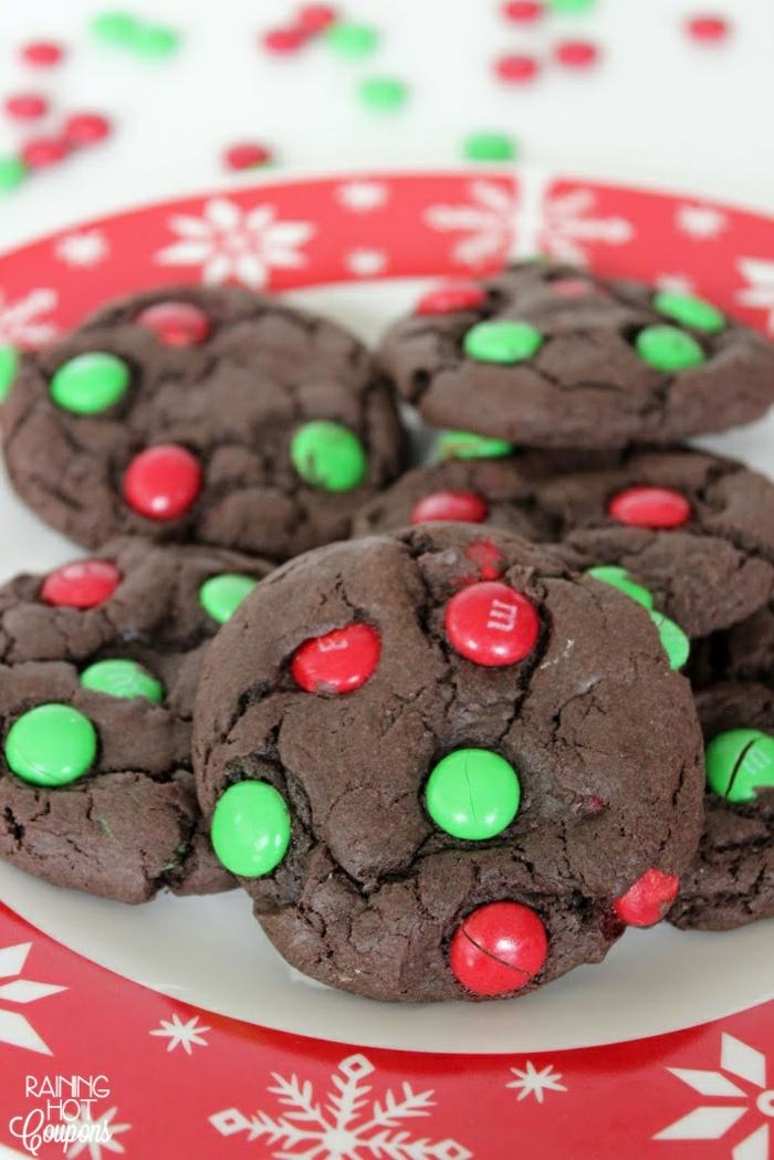 Cookies-med-M & M-Chokladklumpar