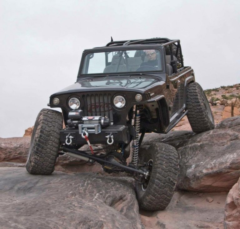 tuning jeep terra crawler svart färg rock stötdämpare axel
