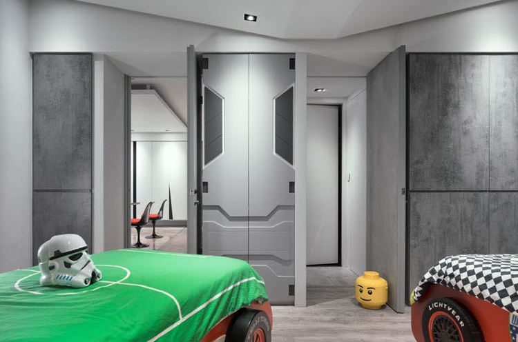 star-wars-modern-interiör-design-barnrum-grå-dörrar-design