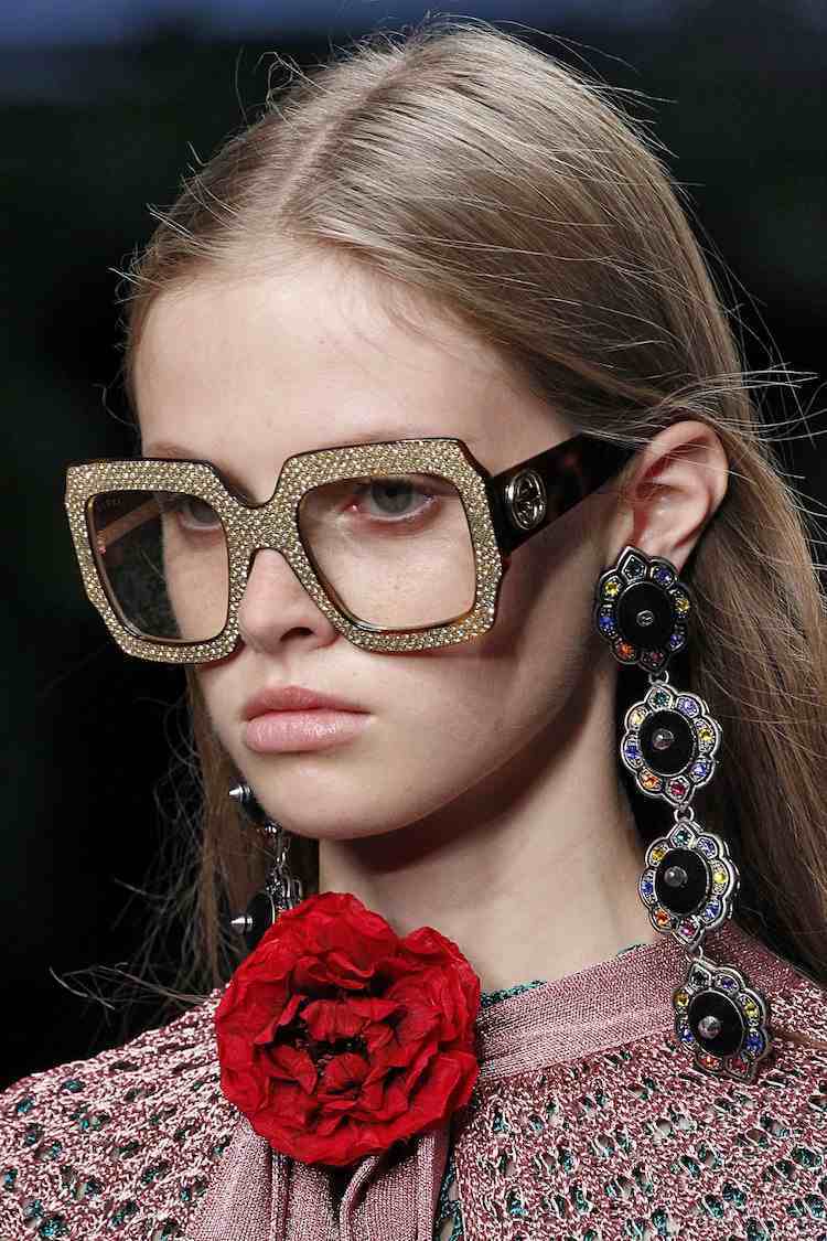 gucci långa örhängen svart silver blommformade