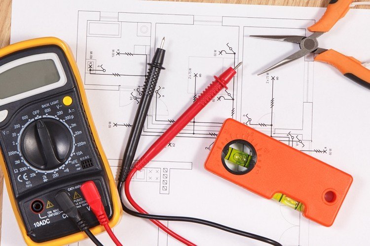 Elektrikerns plan bygger alltid på den godkända interiören