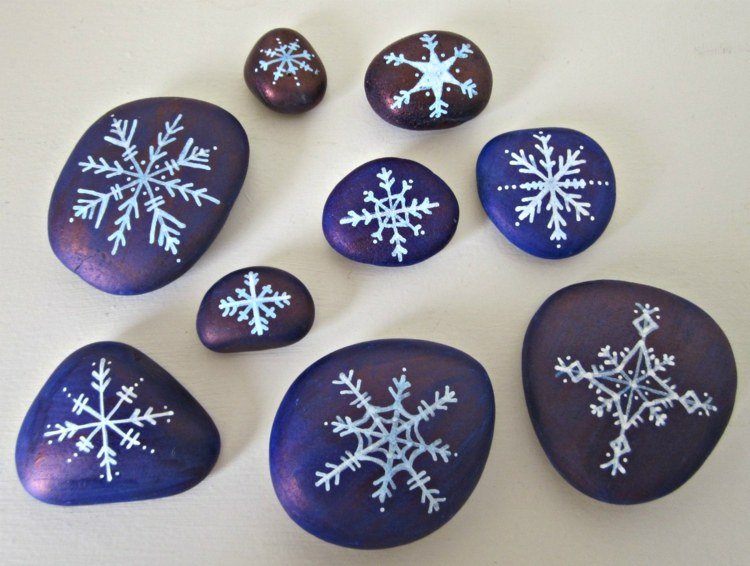 måla stenar pärlor skimrar snöflingor romantisk design