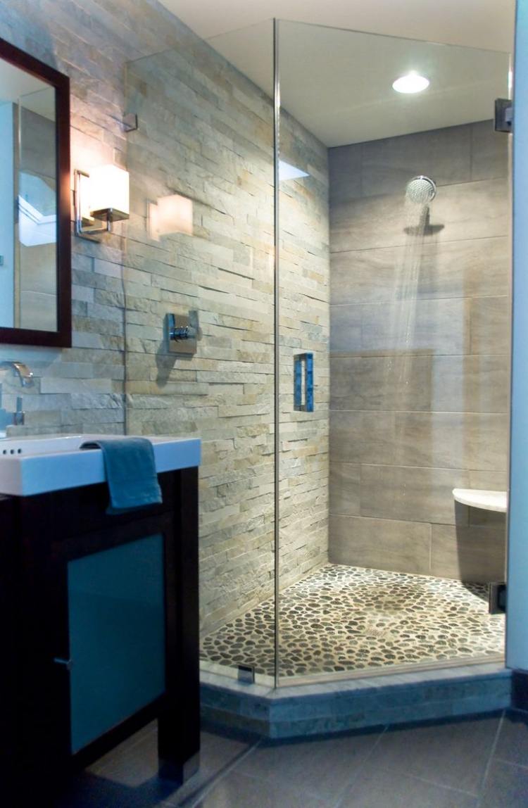 Stenkakel-badrum-dusch-duschkabin-glasvägg-modern-design