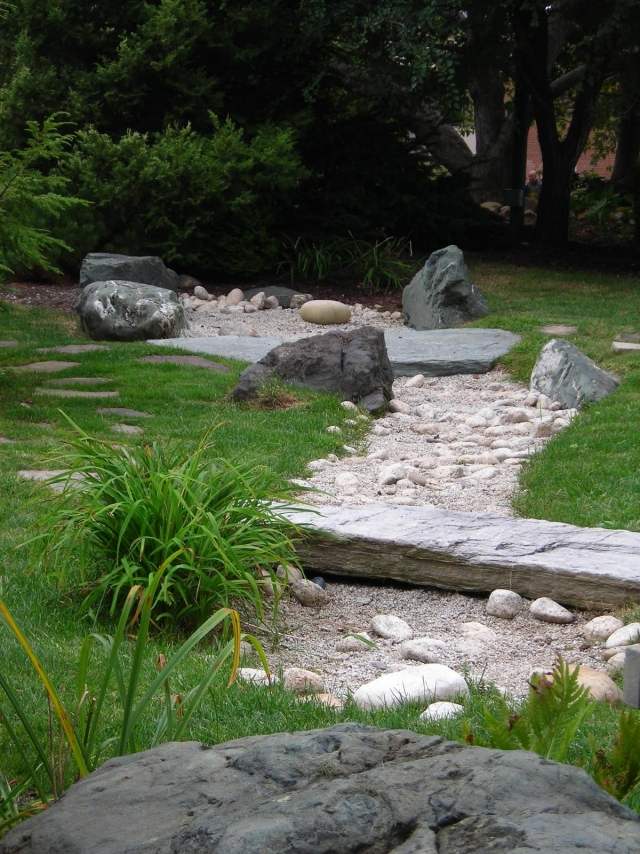 trädgård idé sten flod stenar stenbrott stenar