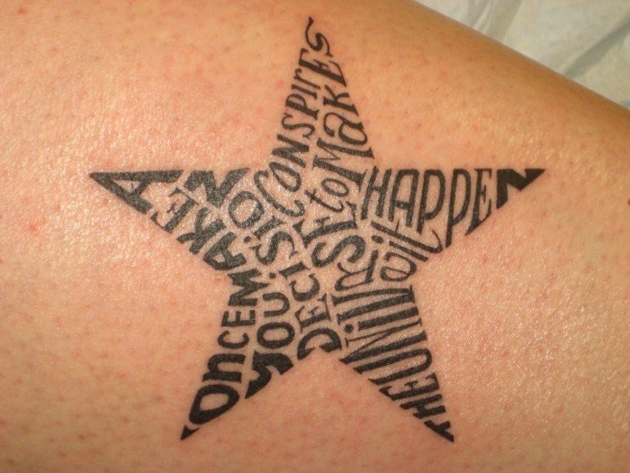 stjärna-tatuering-typsnitt-design-underarm-ben-maskulin