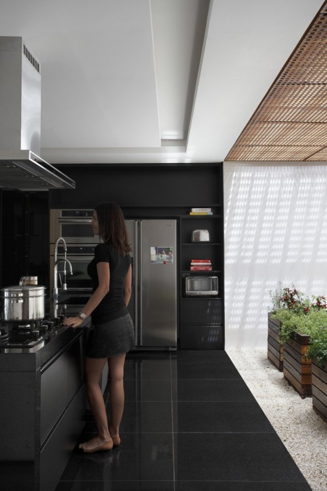kök svart modernt husdesign av guilherme torres