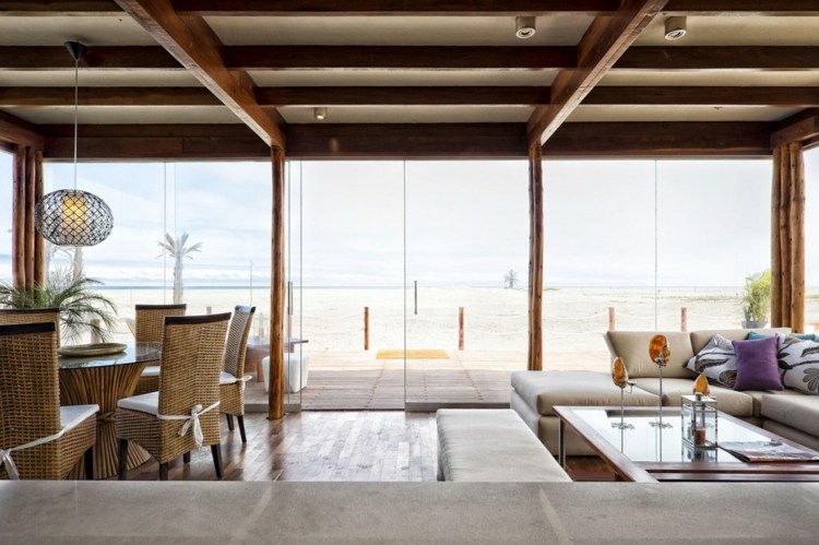 strand hus vardagsrum design sittgrupp soffa matbord hav