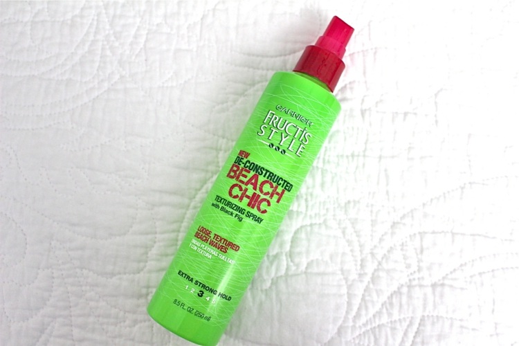 strandkläder-tillbehör-hårspray-uv-skydd-fructis