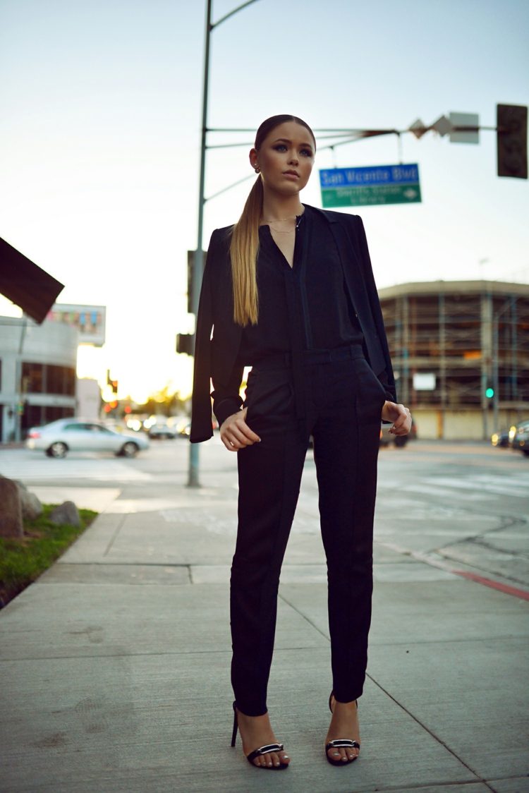 elegant street style mode svarta byxor blus