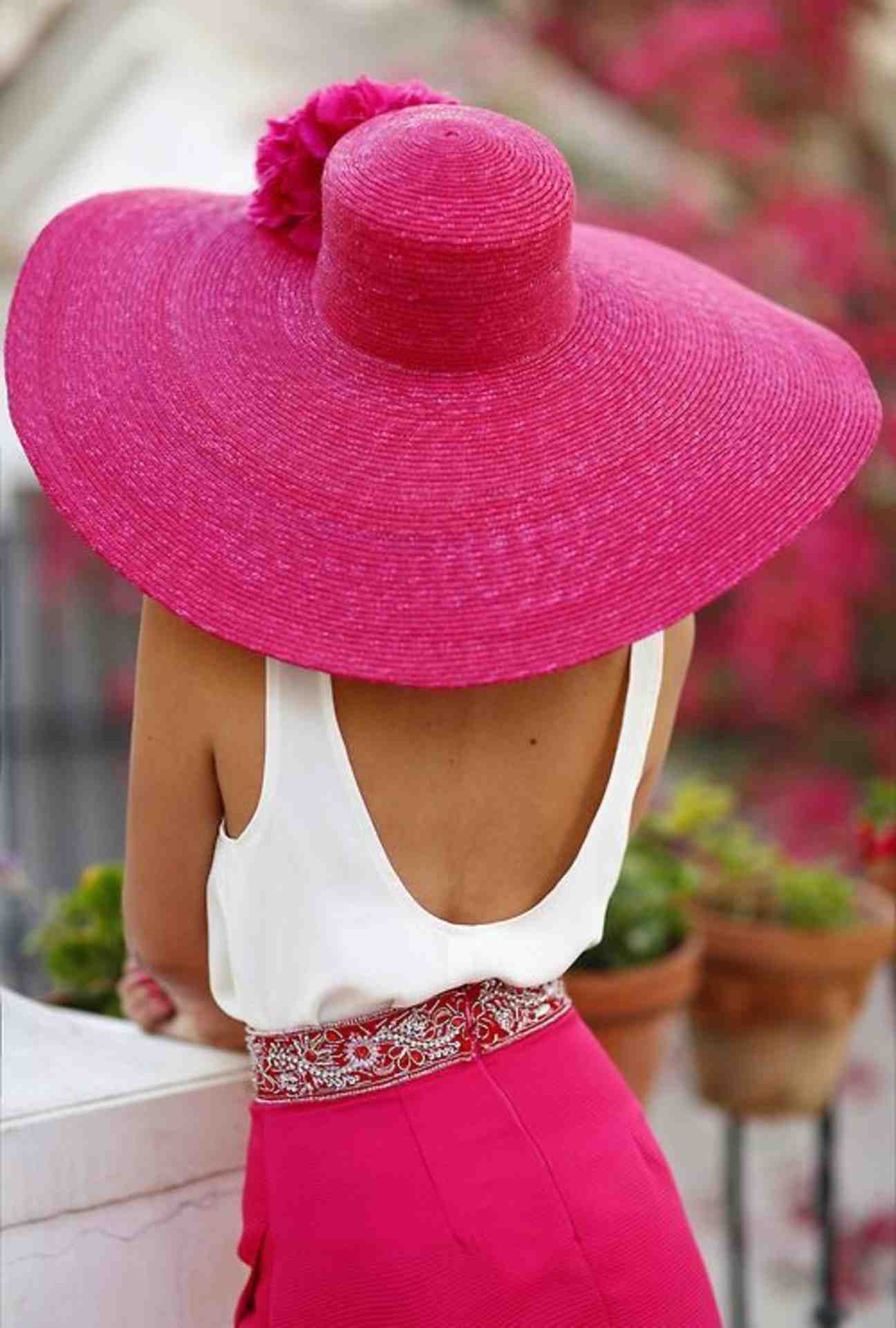 XXL hatt kvinnor sommarkläder kombinerar elegant topp rygglös blyerts kjol