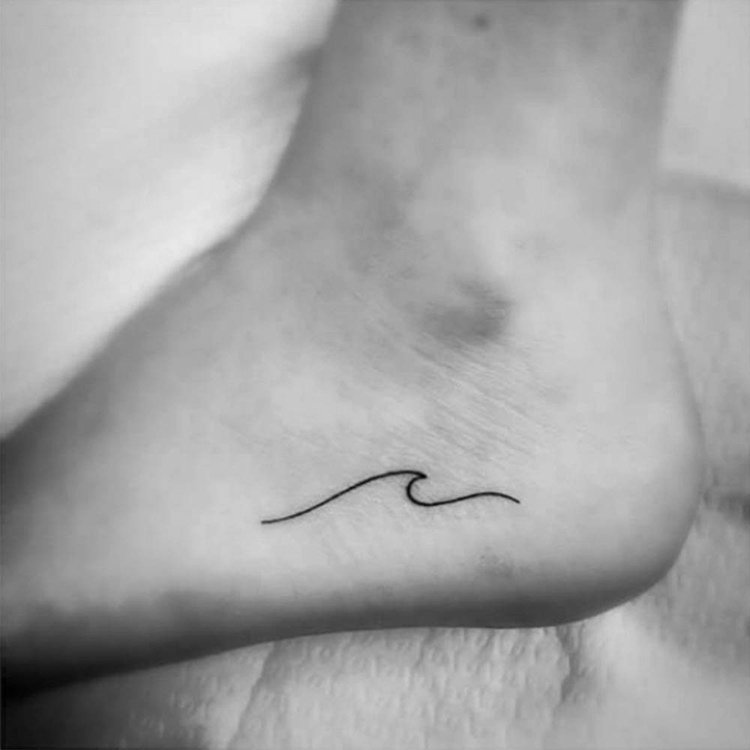 symbol-styrka-våg-element-vatten-fötter-enkel-liten-tatuering