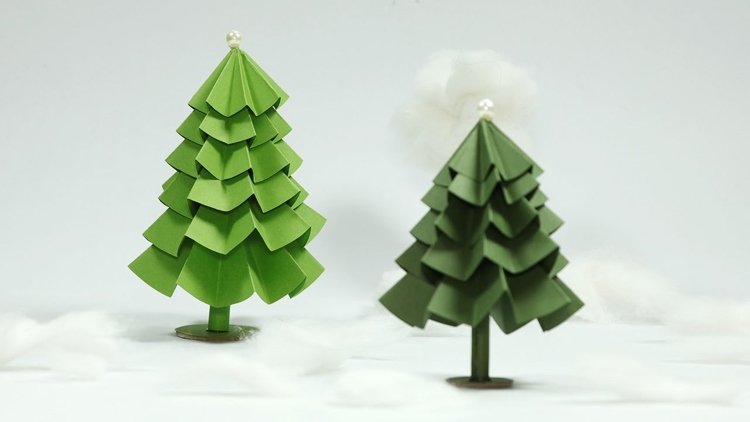 Julgranspapper tinker vik upp origami idéer festliga bordsdekorationer