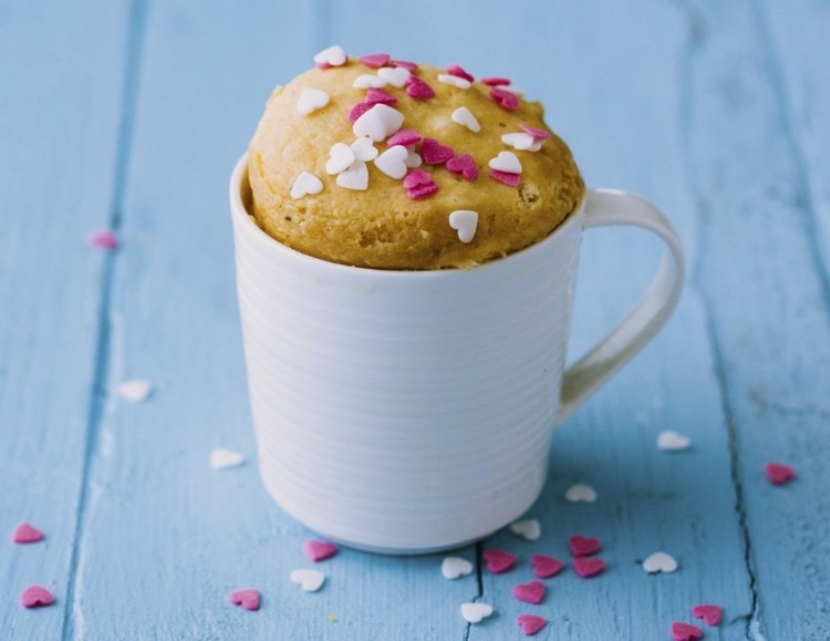 muffin-mikrovågsugn-vanilj-socker strössel-hjärtan-alla hjärtans dag