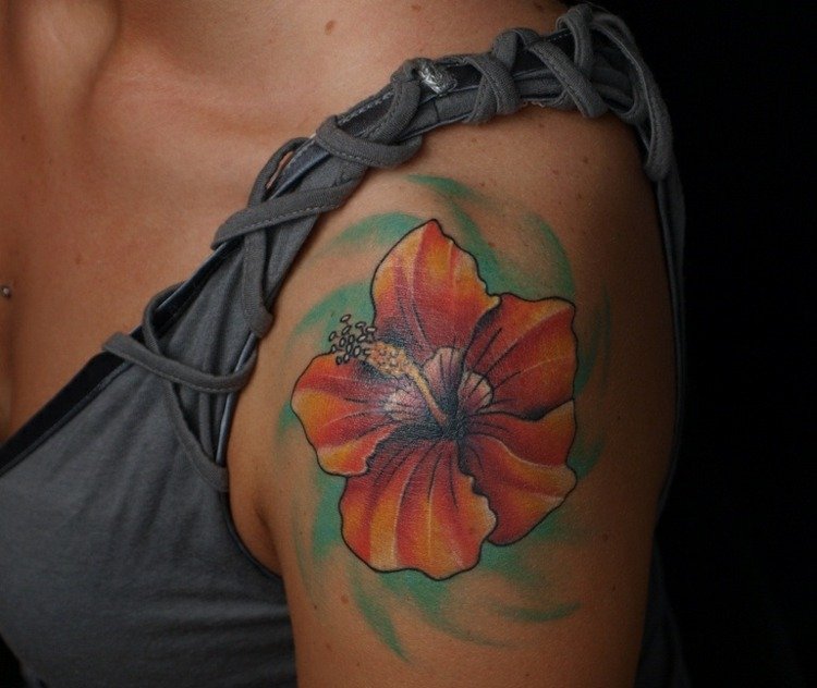 Tatuering överarm blomma kvinnor designer idéer