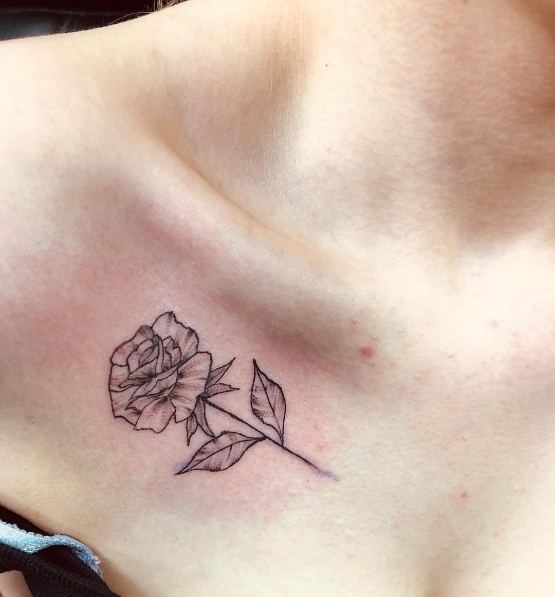 Rose nyckelben tatuering små idéer kvinnor tatuering design